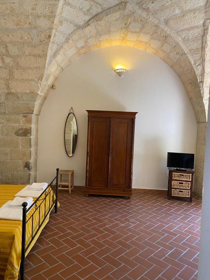 קרפיניאנו סלינטינו Masseria Montanari מראה חיצוני תמונה