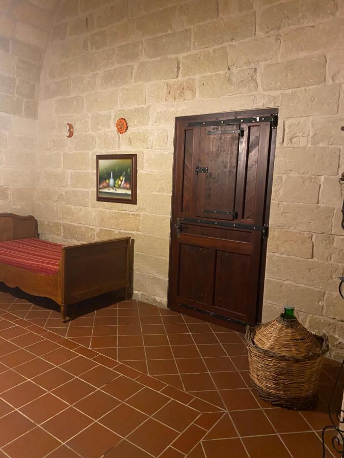 קרפיניאנו סלינטינו Masseria Montanari מראה חיצוני תמונה